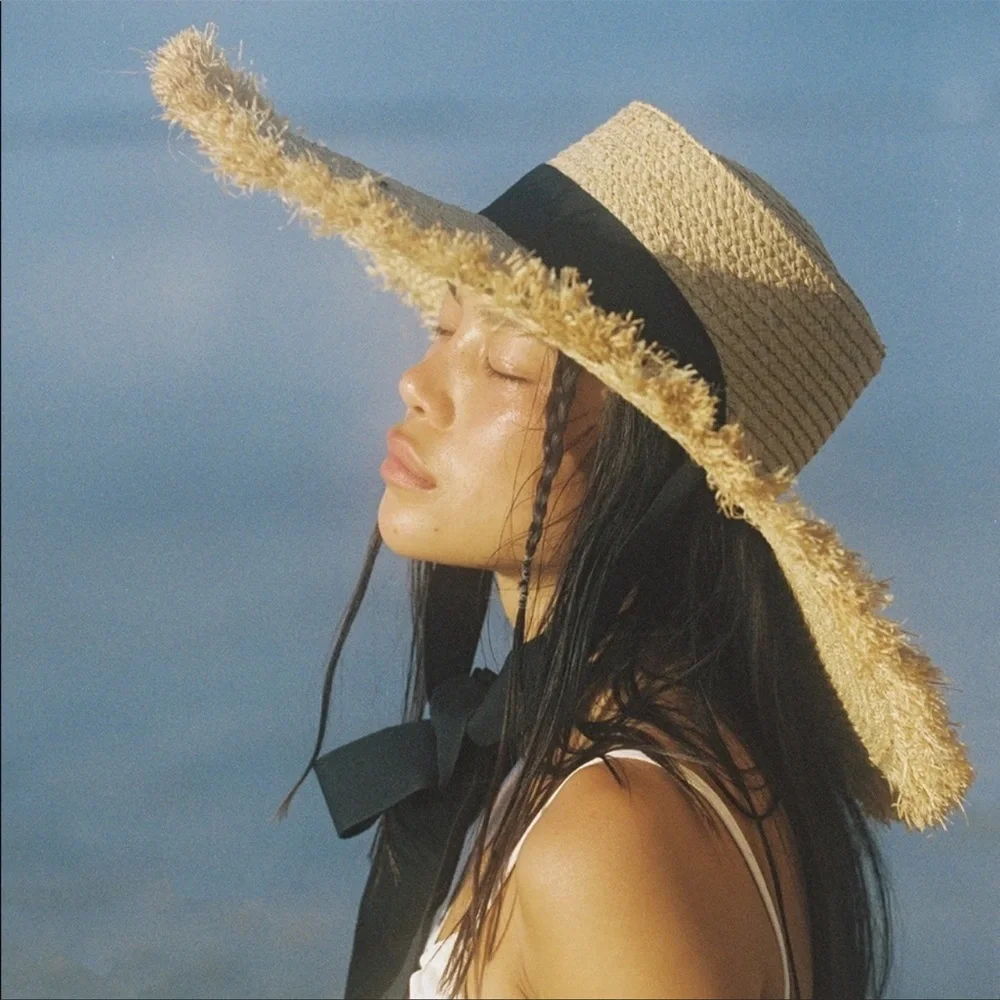 Ultra Wide Ventura Beige Straw Sun Hat - Picture 8 of 8